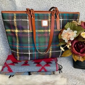 *Reposh* Dooney & Bourke Plaid Tote Bag - Multicolor